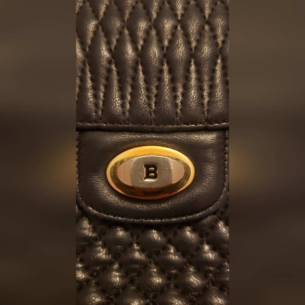 BALLY Quilted Chain Shoulder Bag Lambskin leather Black - Picture 3 of 13